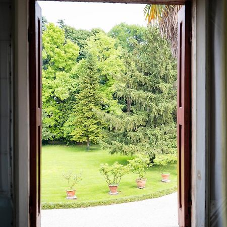 Villa Di Campagna Immersa Nella Natura Zero Branco Εξωτερικό φωτογραφία